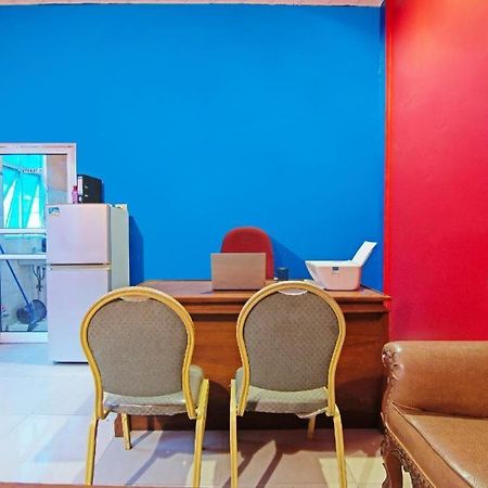 Oyo 91510 Homestay Utama Syariah Пеканбару Екстериор снимка