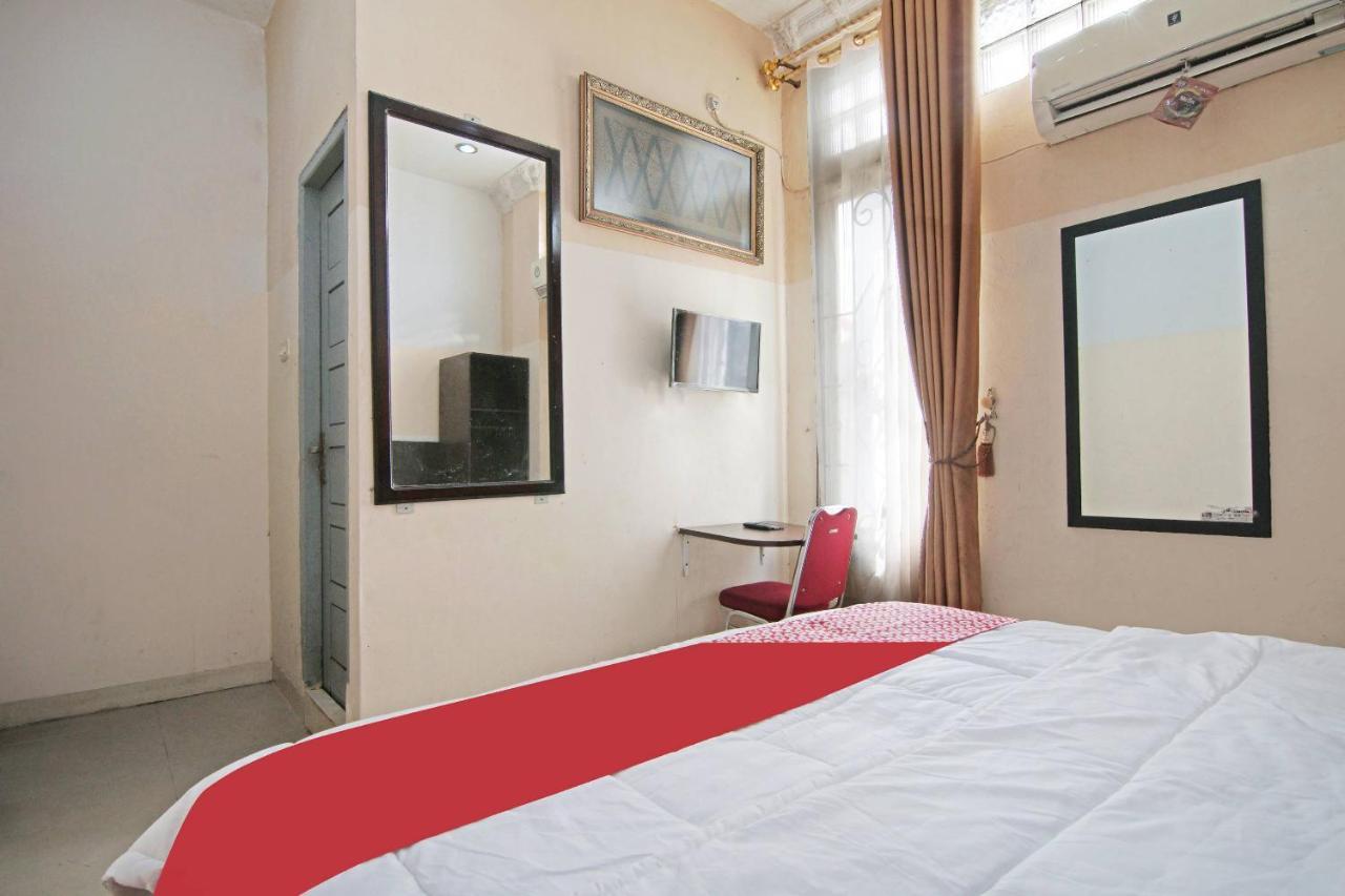 Oyo 91510 Homestay Utama Syariah Пеканбару Екстериор снимка